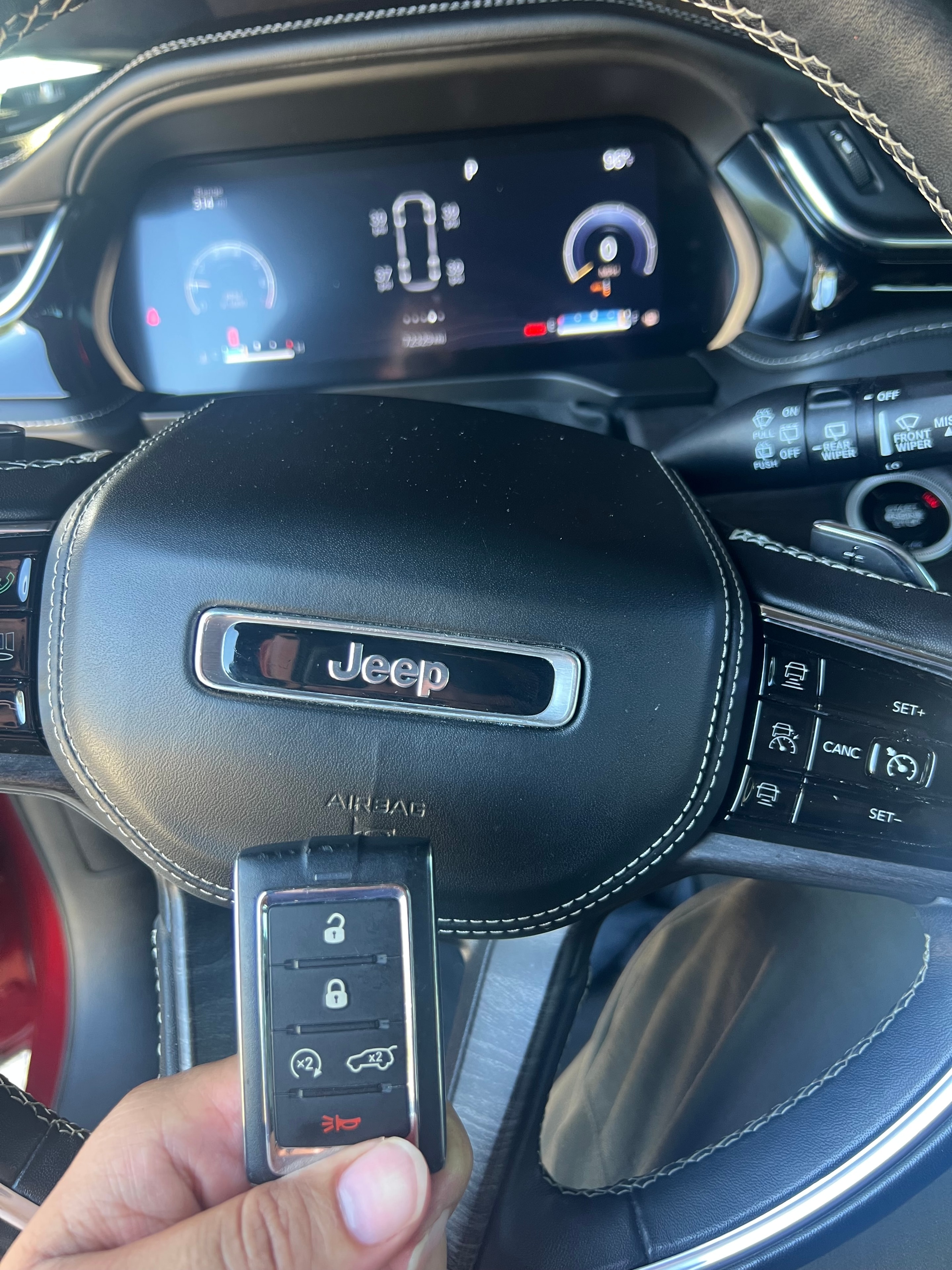 Jeep steering wheel and key fob interior